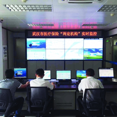 库尔勒最新药店3000元能套现多少方法分析(最方便真实的库尔勒急用钱如何提取医保卡里的钱方法)